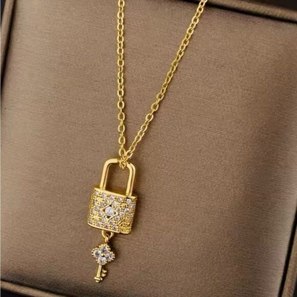 ‼️FREE‼️Shipping 📦 🎉🎉🎉
Welcome in and have fun - Picture 12 of 16